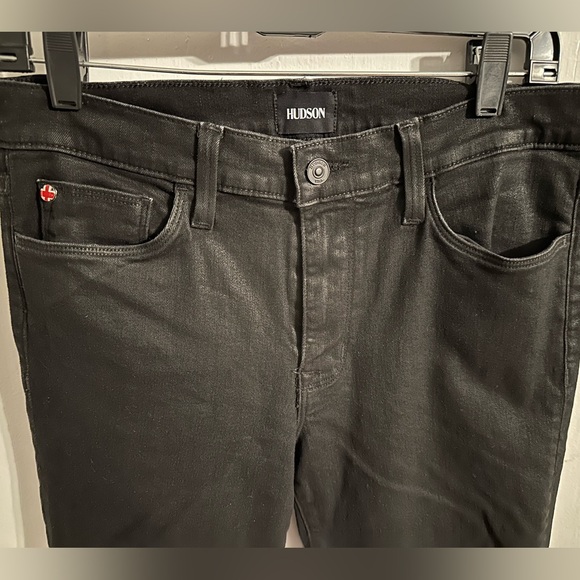 12 31 EUC Hudson Natalie Mid Rise coated black jeans Pandora - Picture 7 of 9